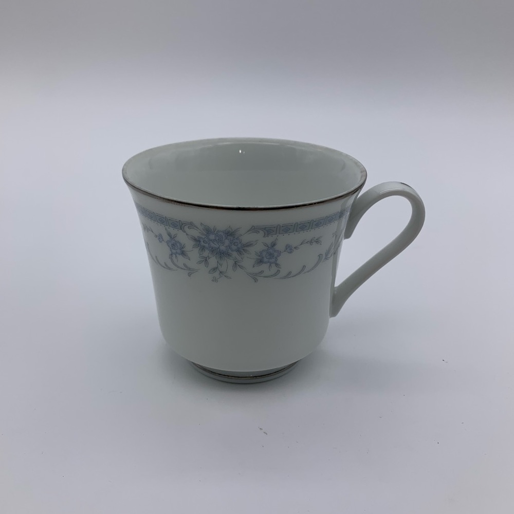 Sheffield Blue Whisper Porcelain Bone China Coffee/Tea Cup VTG 1985 Japan